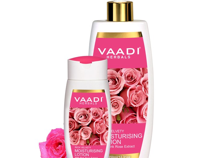 Rich Velvety Moisturising Lotion with Pink Rose Extract.