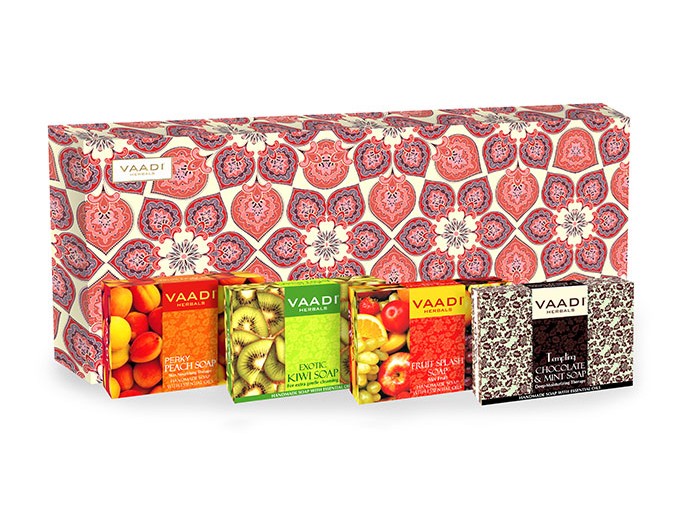 Classic Fruit Collection – 4 Premium Herbal Handmade Soap Gift Box (75 gms x 4)