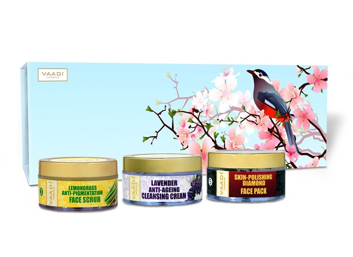 Exotic Radiance Skin Care Herbal Gift Set (Cherry Tree with Beautiful Sparrow)
